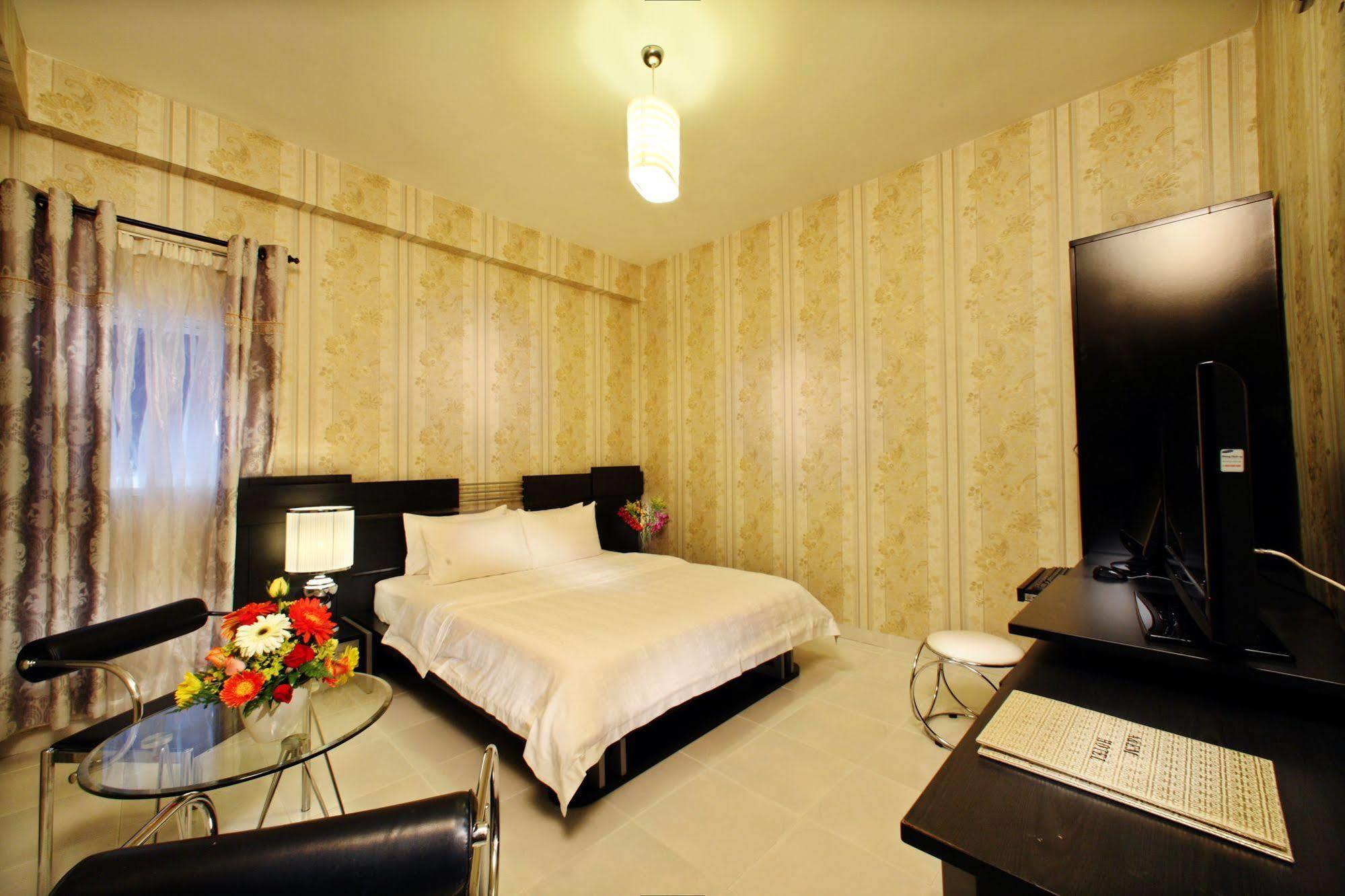 A&Em - The Petit Hotel Ho Chi Minh City Exterior photo